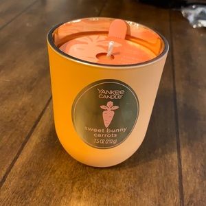 Brand new Yankee Candle “sweet bunny carrots”
